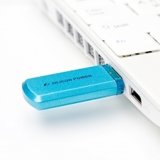 Pendrive silicon power helios 101 2.0